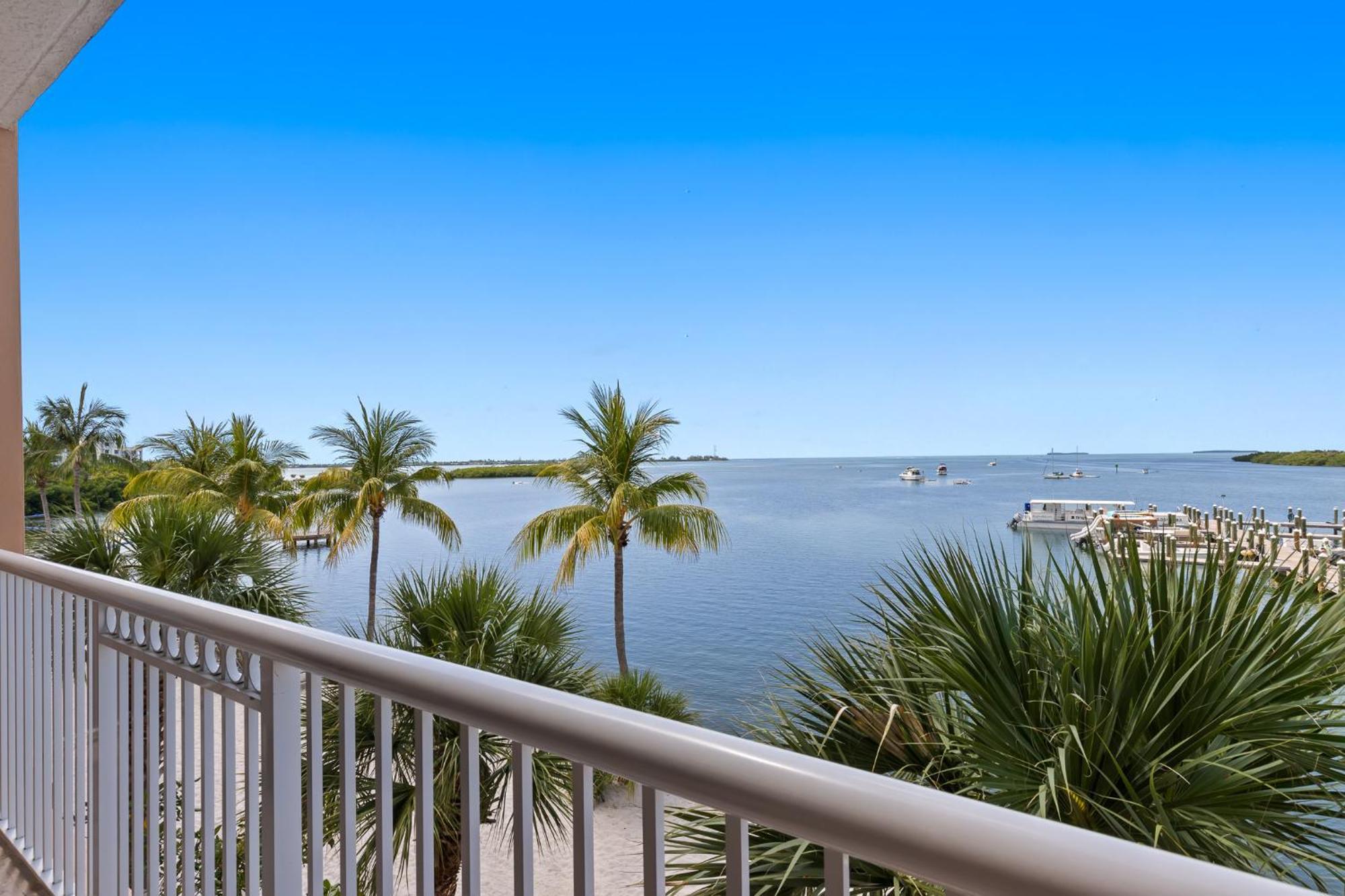 Beachside Resort & Residences Ки-Уэст Экстерьер фото