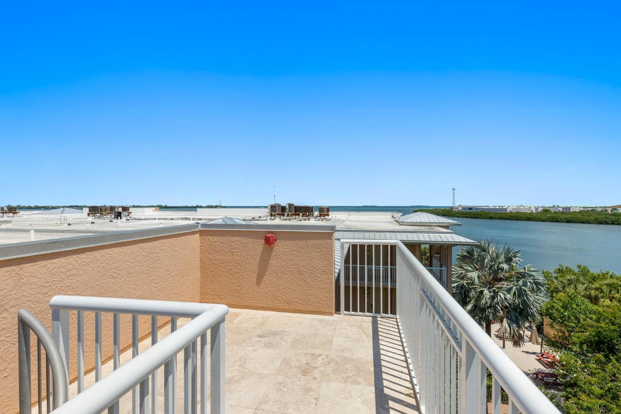 Beachside Resort & Residences Ки-Уэст Номер фото