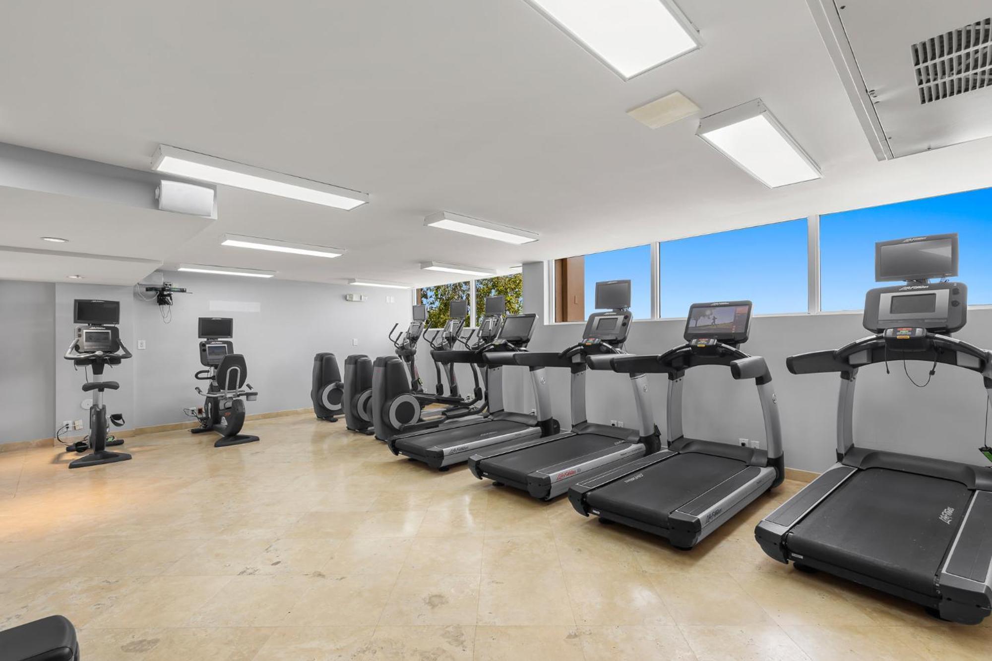 Beachside Resort & Residences Ки-Уэст Экстерьер фото